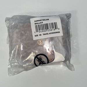 Michael Kors | Accessories | Michael Kors Airpods Pro Pink Logo Michael Kors | Accessories | Michael Kors Airpods Pro Pink Logo